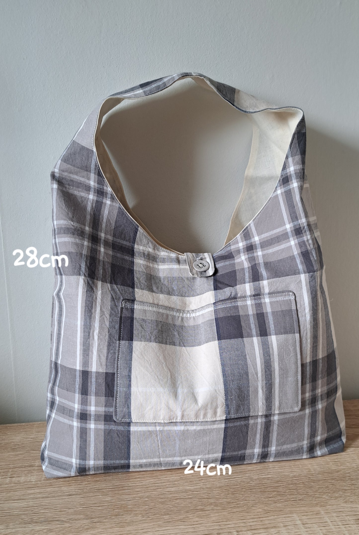 Hobo Style Shoulder Bag