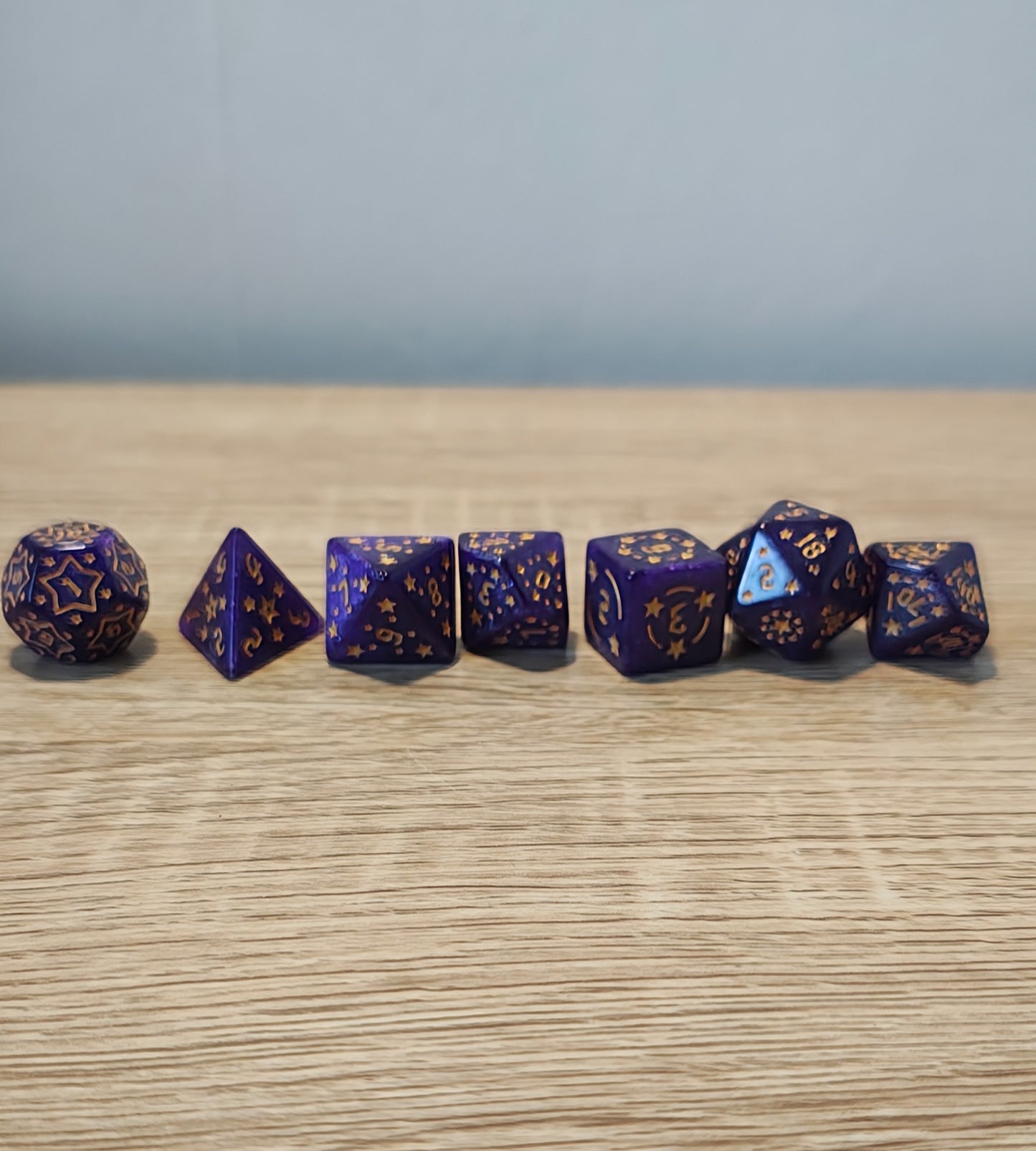 Dice set Purple and Gold.