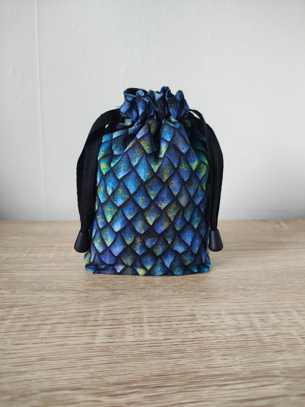 Dragon Scale Dice Bag, Gaming Dice Pouch, Crystal bag,