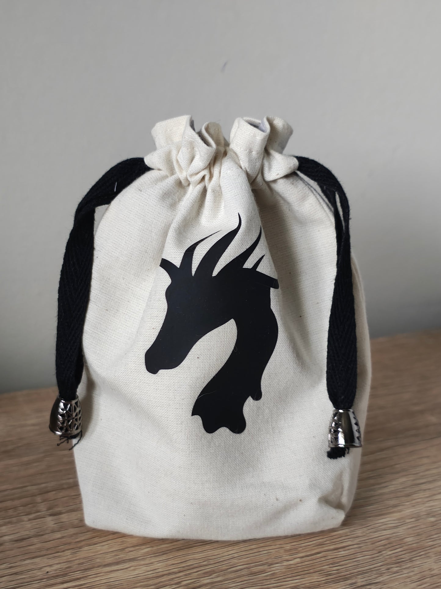 Dragon Head Dice Bag, Gaming Dice Pouch drawstring.