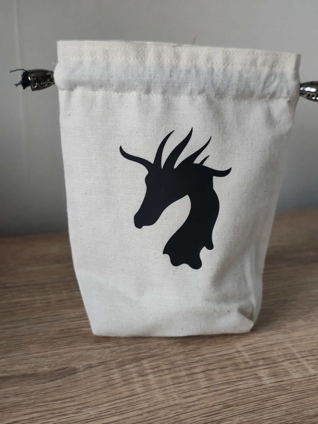 Dragon Head Dice Bag, Gaming Dice Pouch drawstring.