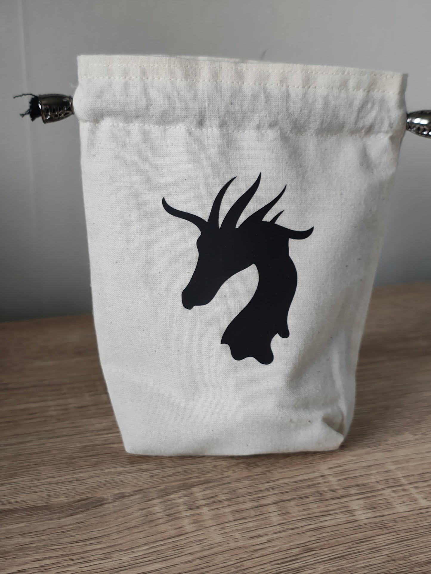 Dragon Head Dice Bag, Gaming Dice Pouch drawstring.