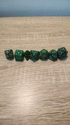 Dice set Green and Gold.