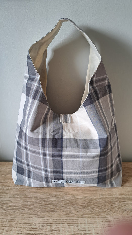 Hobo Style Shoulder Bag