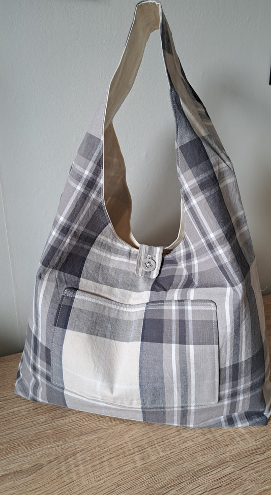 Hobo Style Shoulder Bag